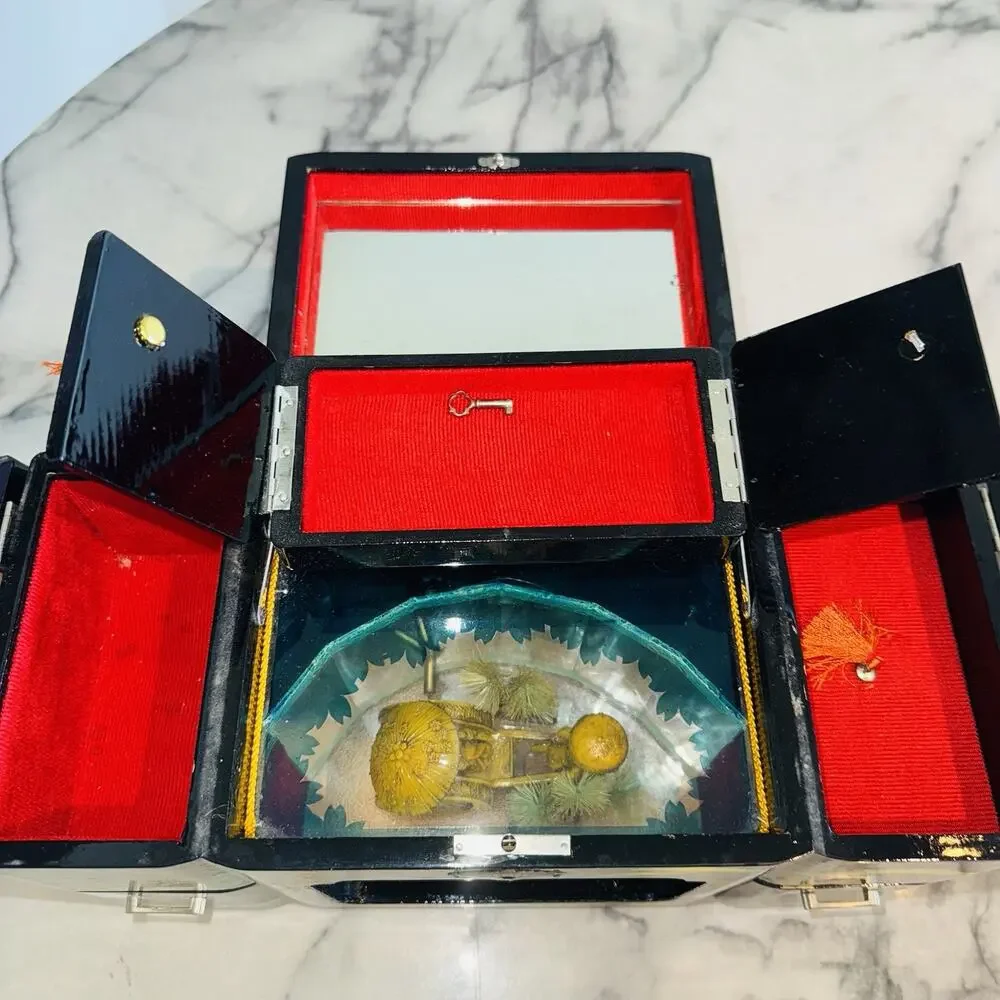 Vintage Jewelry Box Asian Music MOTION Geisha Mirror Japan Handpainted Works 13